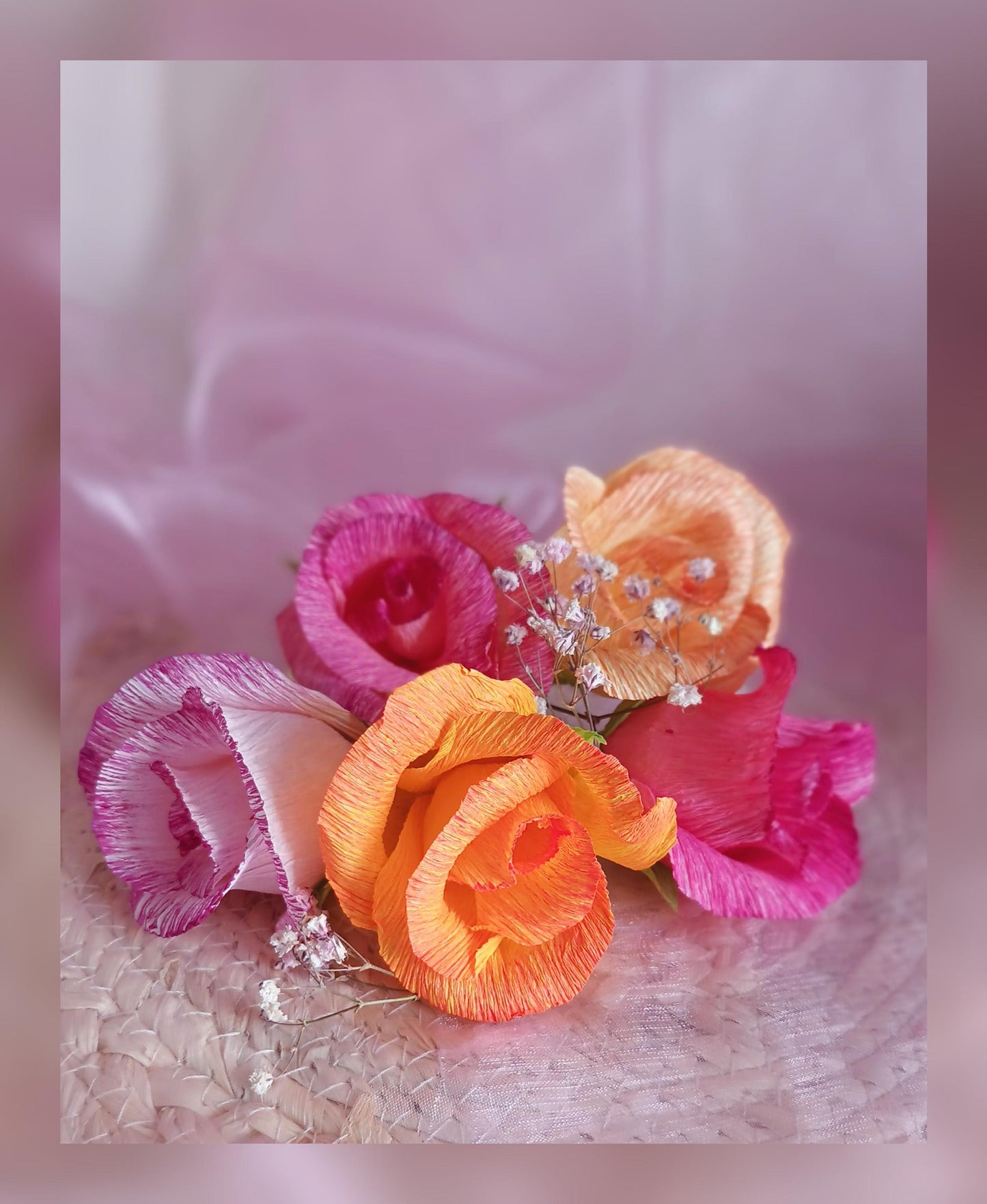 Bouton de rose et son sac cadeau kraft, frais de port compris