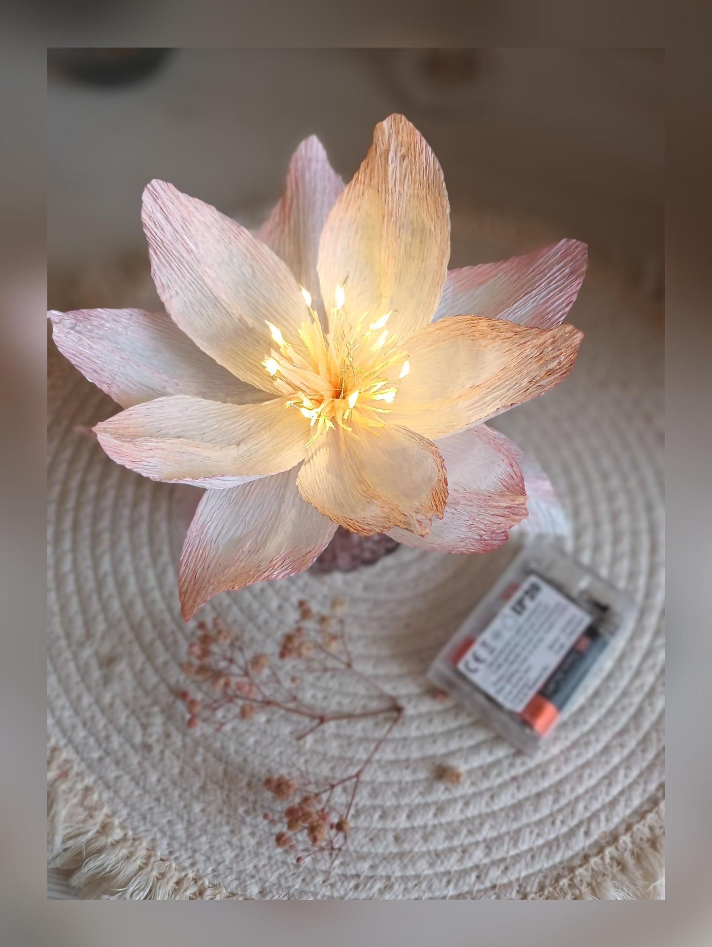 Fleur lumineuse Lotus petit modèle