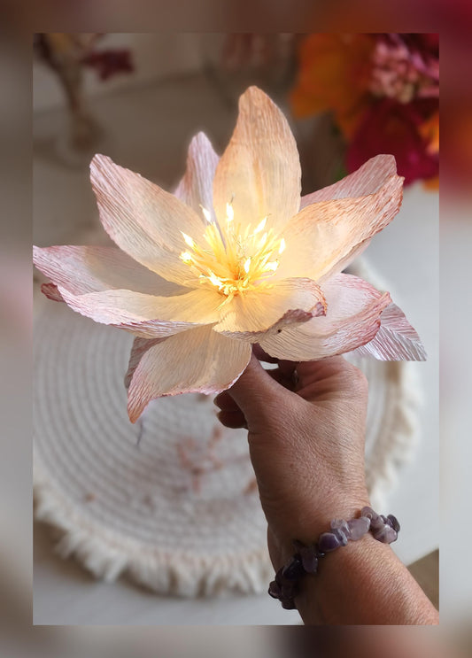 Fleur lumineuse Lotus petit modèle
